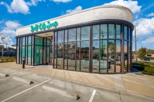 2222-n-shepherd-dr-suite-101-houston-tx-77008-High-Res-3
