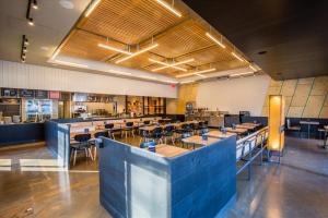 Cava-Westlake-12