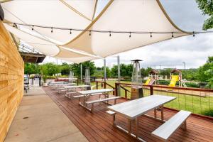 Galaxy-Cafe-20