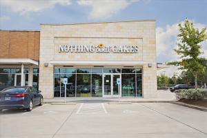 Nothing-Bundt-Cakes-1