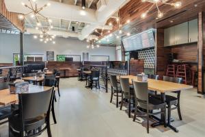 Torchys-11
