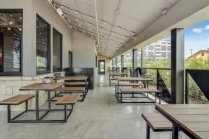 Torchys-19