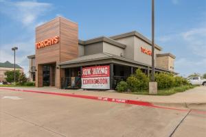 Torchys-4